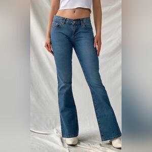 Calvin Klein Modern Flare Jeans